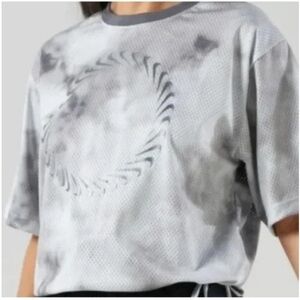 Nike Woman’s SPTCAS Short Sleeve Jersey Pullover Shirt. Plus Size 2X. Grey.